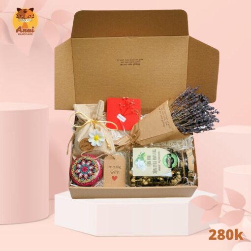 Love Gift Box - Anni Handmade