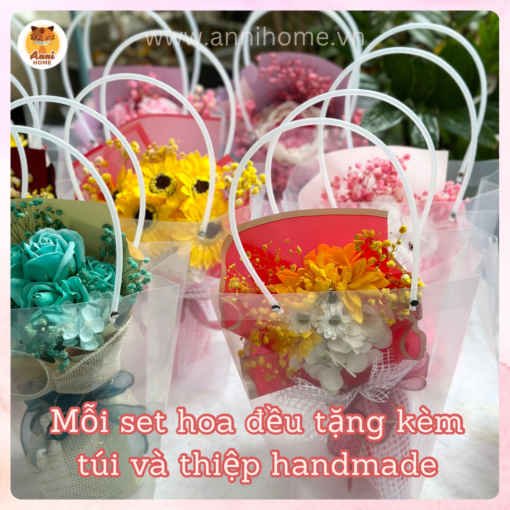 Floral Gift - Anni Home