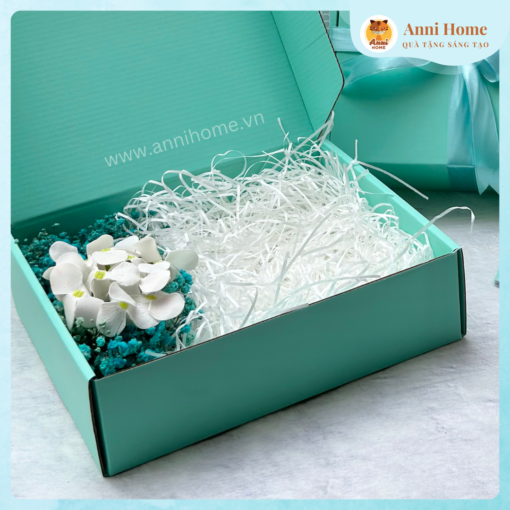 Hộp quà tặng màu xanh - Anni Home