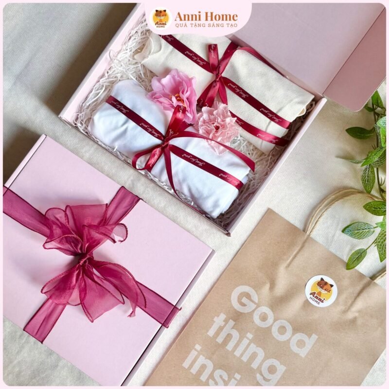 Set quà tặng thiết kế: Túi Tote Vải Canvas Cao Cấp + áo thun Cotton
